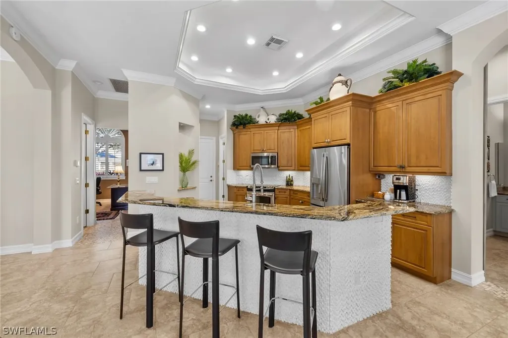 347 Saddlebrook Lane Naples FL 34110