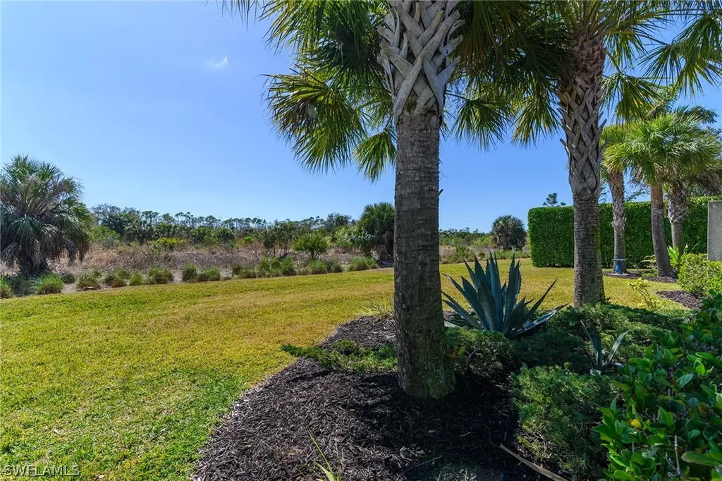 1574 Oceania Drive S Naples FL 34113