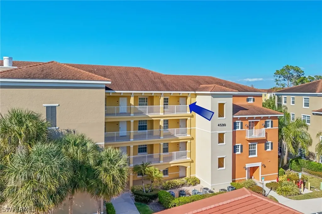 4530 Botanical Place Circle Naples FL 34112