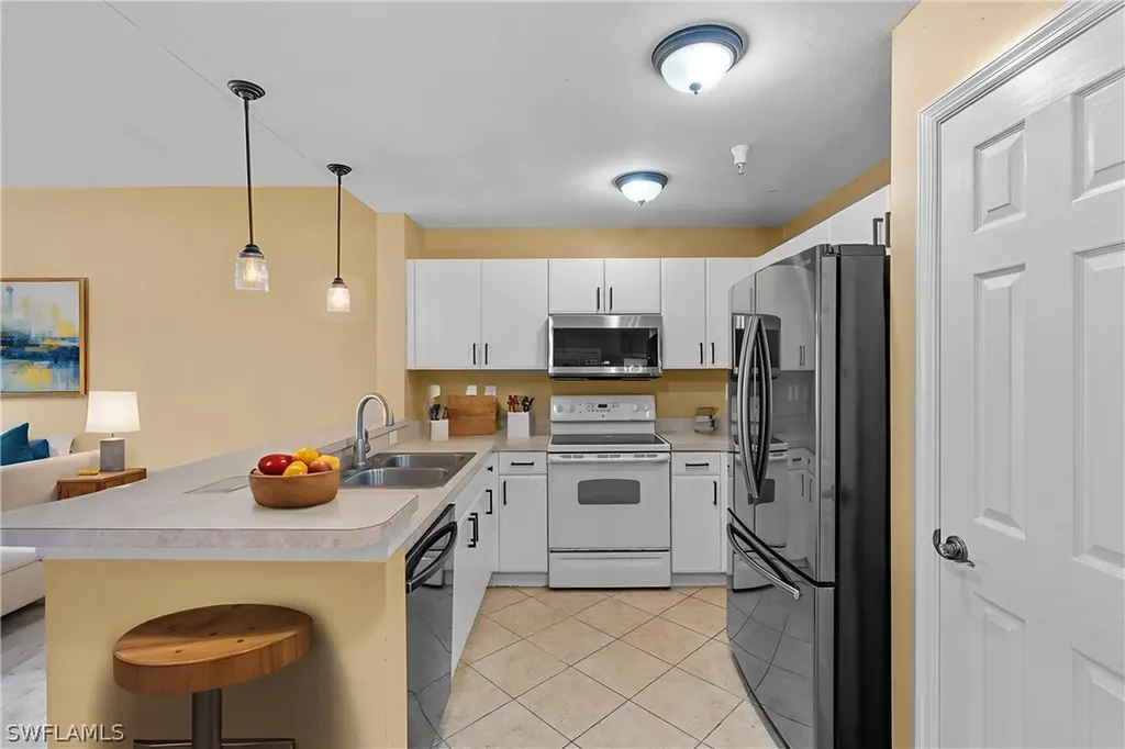 4530 Botanical Place Circle Naples FL 34112