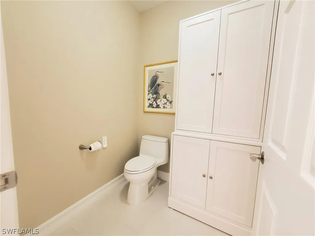 945 Eastham Way Naples FL 34104