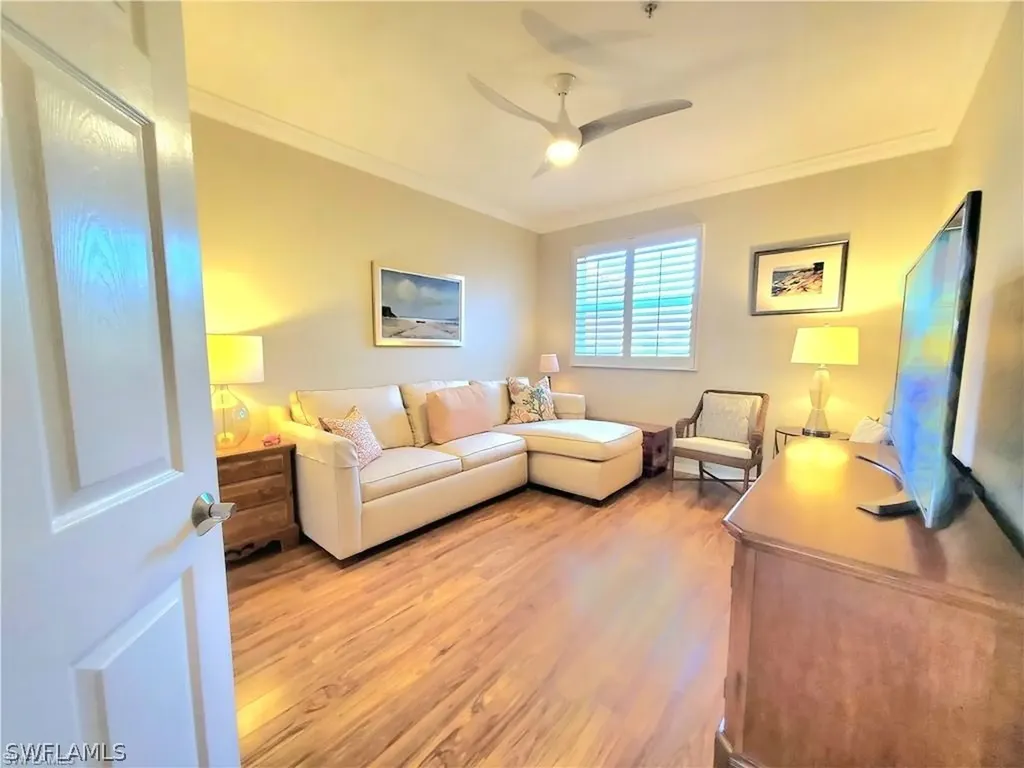 945 Eastham Way Naples FL 34104