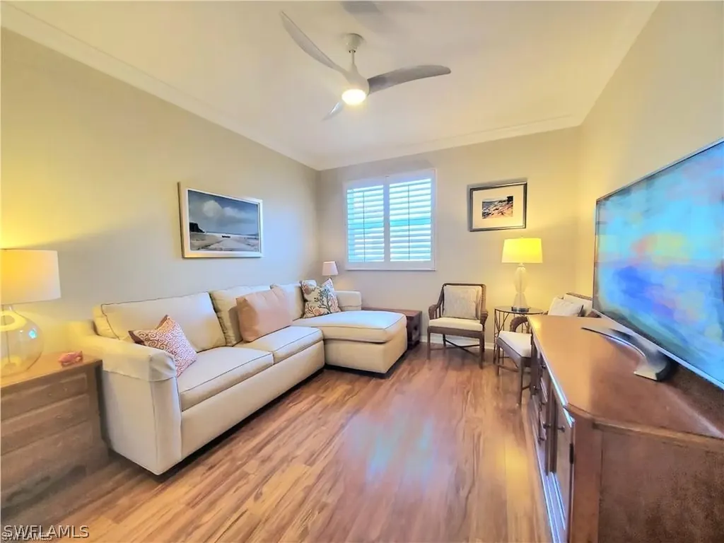 945 Eastham Way Naples FL 34104
