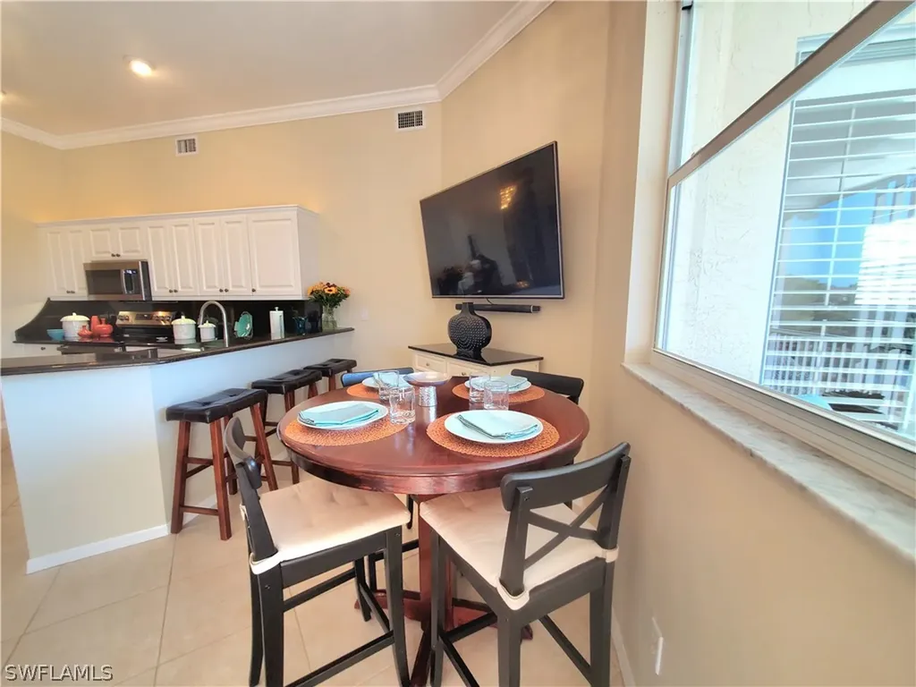 945 Eastham Way Naples FL 34104