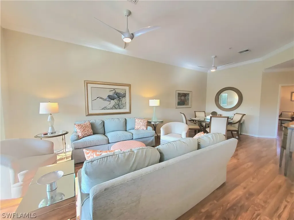945 Eastham Way Naples FL 34104