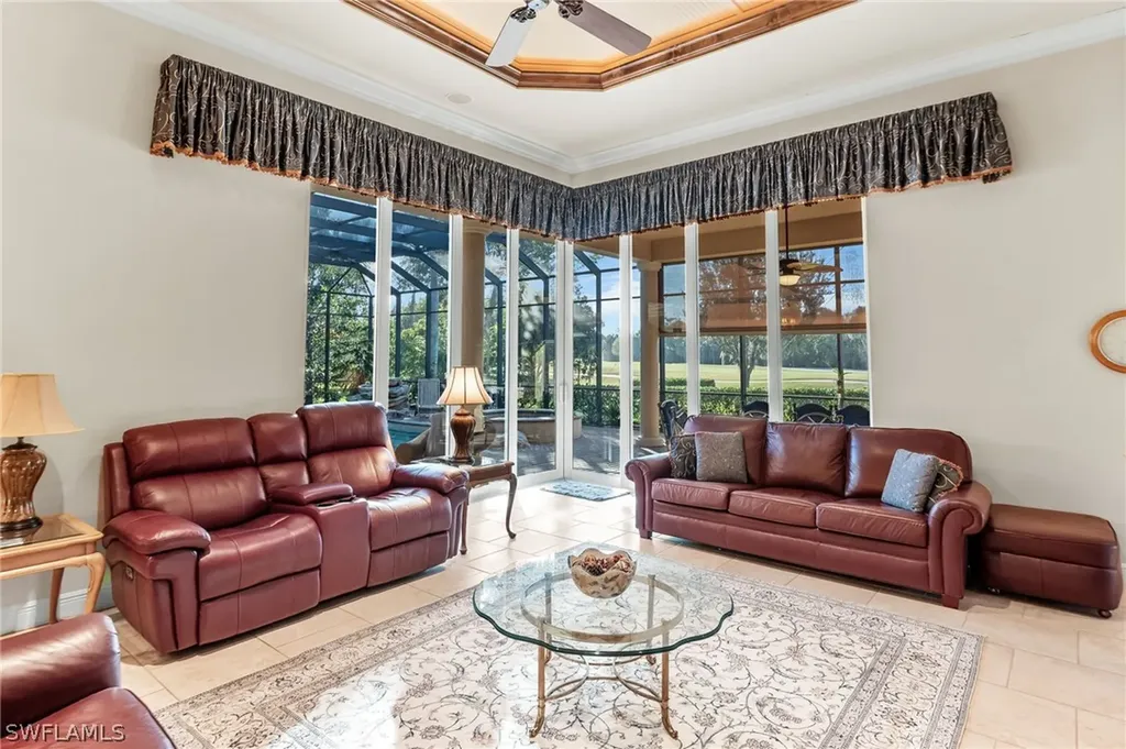 7615 Palmer Court Naples FL 34113