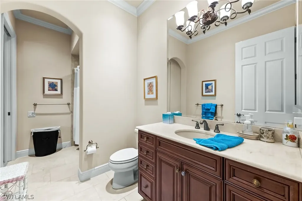 7615 Palmer Court Naples FL 34113