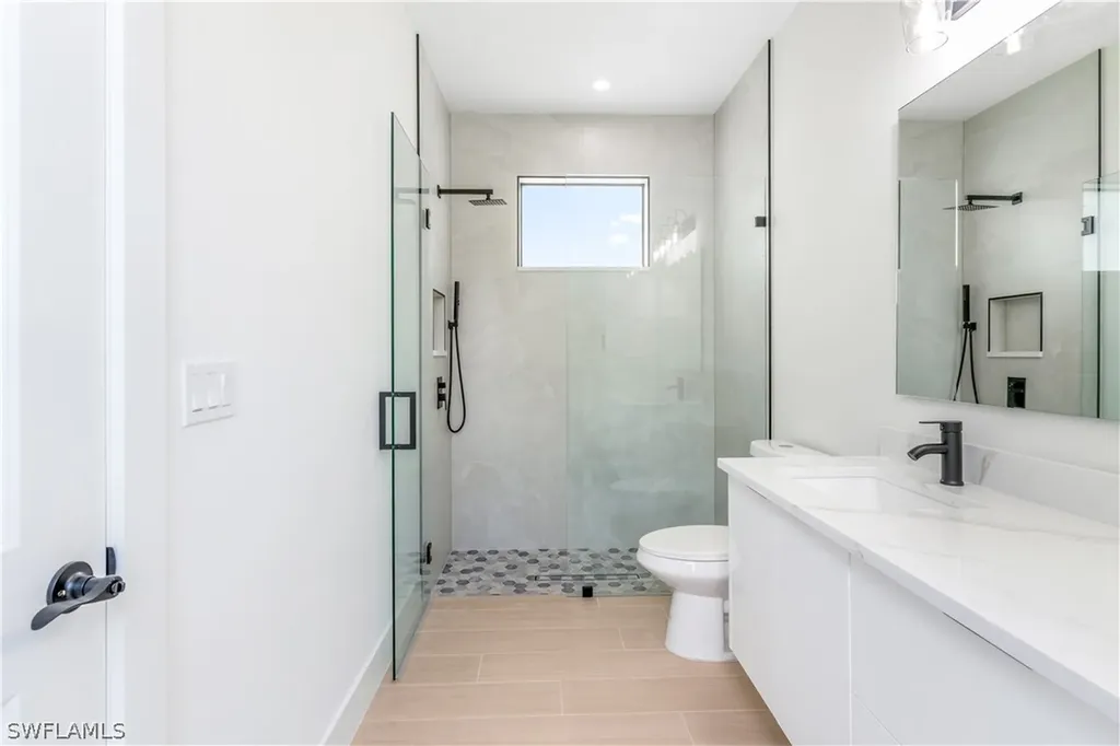 3541 20th Avenue NE Naples FL 34120