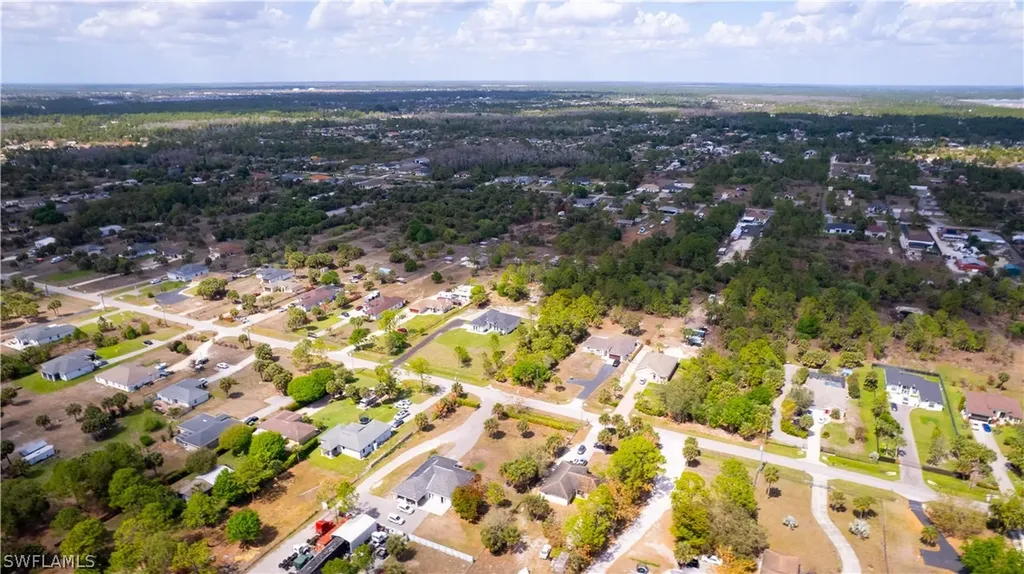 3541 20th Avenue NE Naples FL 34120
