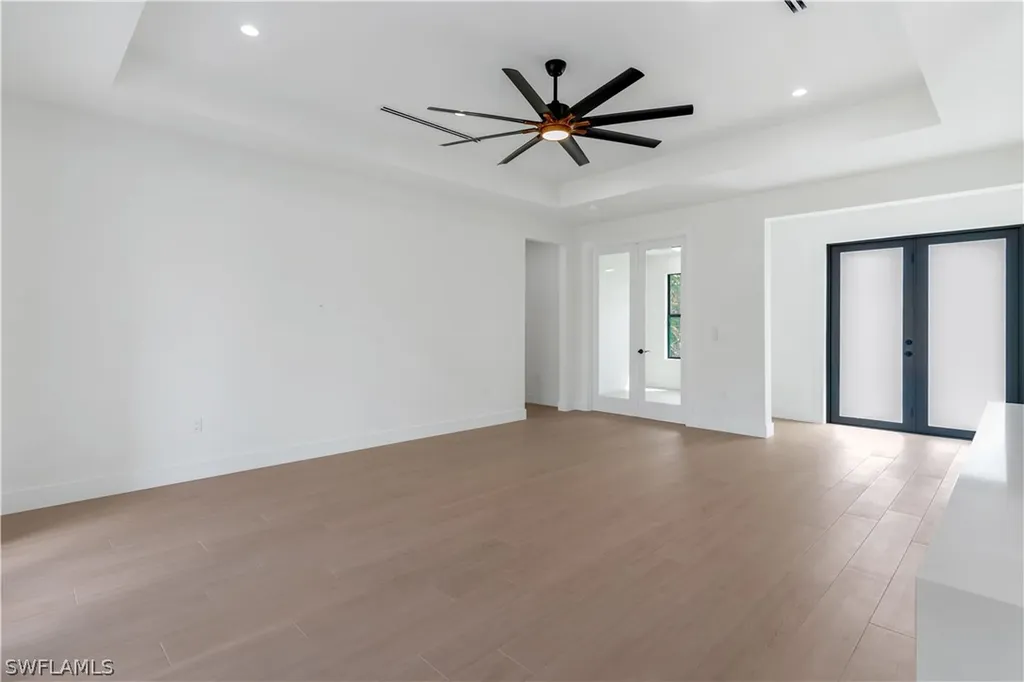 3541 20th Avenue NE Naples FL 34120