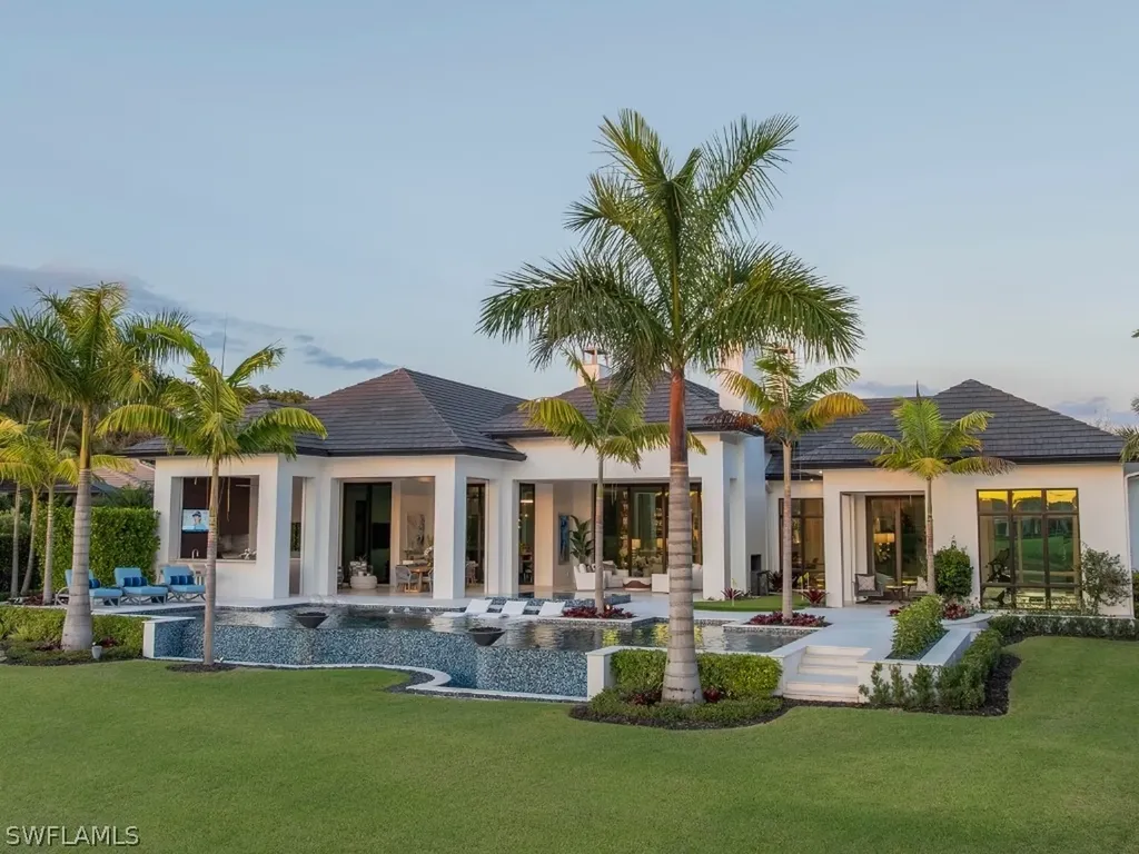 6199 Highcroft Drive Naples FL 34119