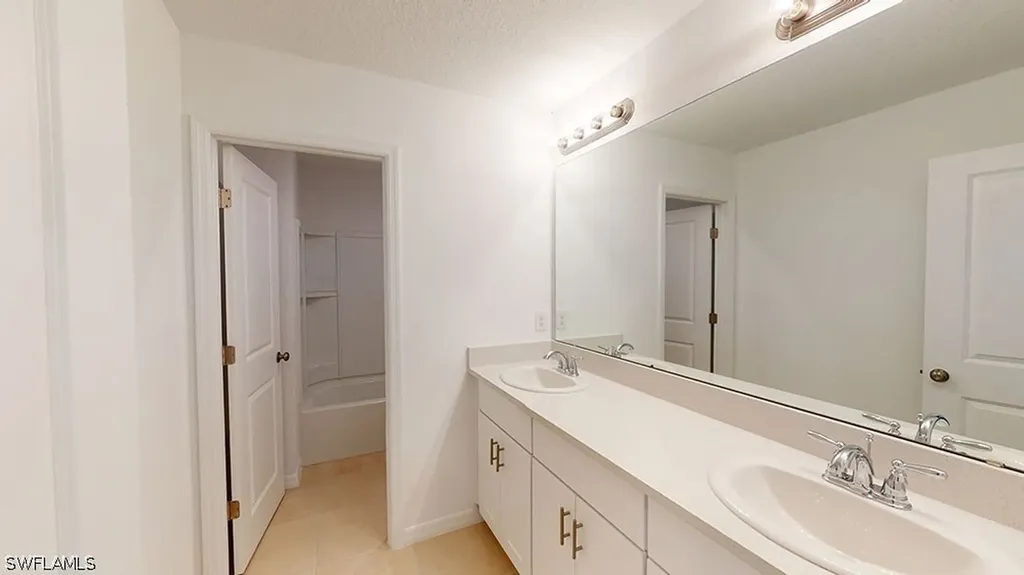 6753 Equinox Lane North Fort Myers FL 33917