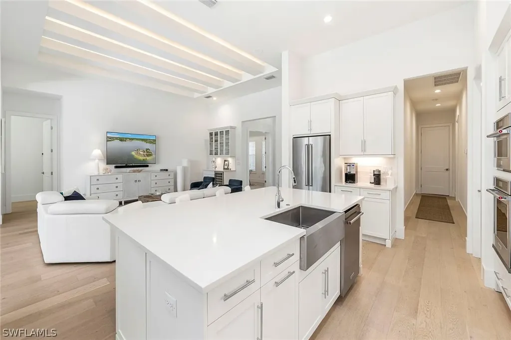 14194 Galley Court Naples FL 34114