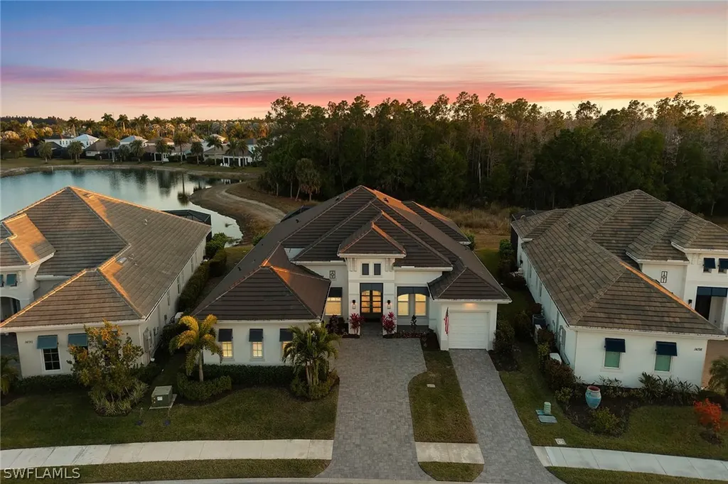 14194 Galley Court Naples FL 34114