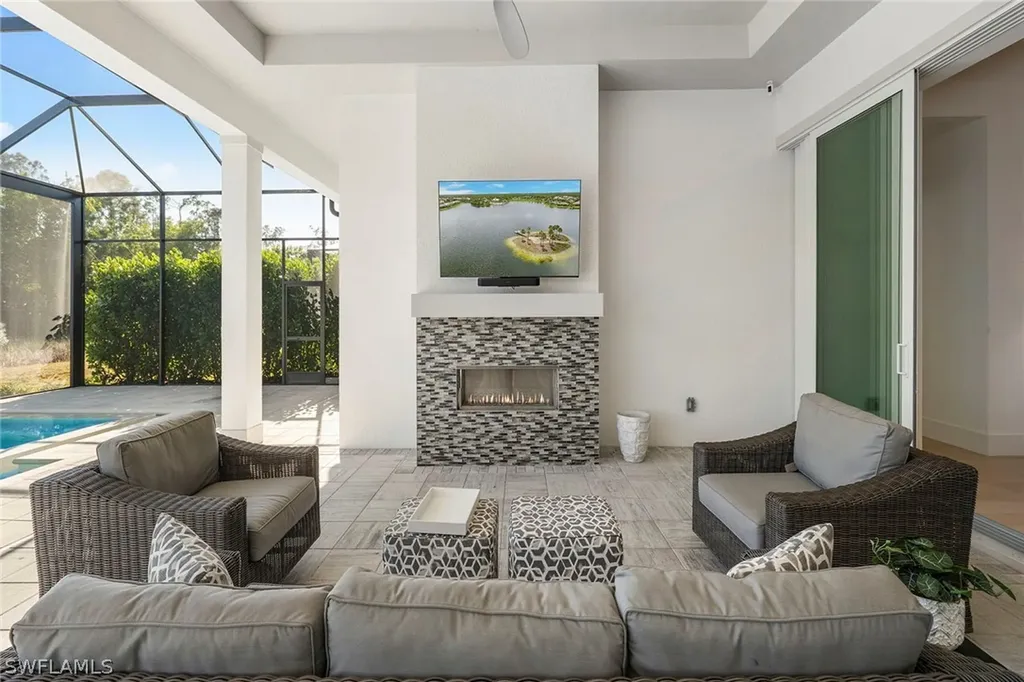 14194 Galley Court Naples FL 34114