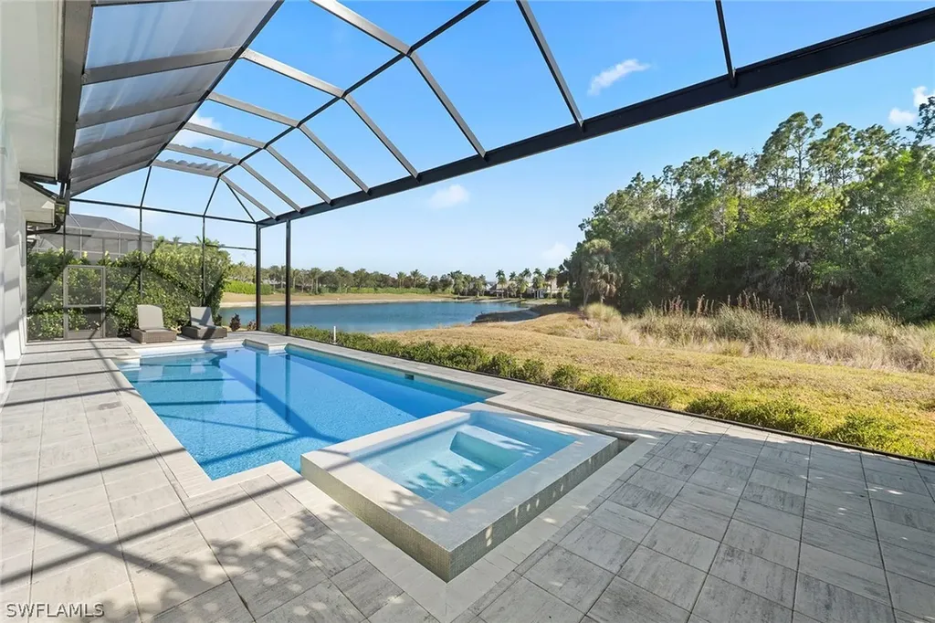 14194 Galley Court Naples FL 34114