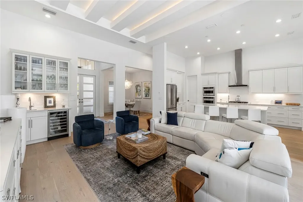 14194 Galley Court Naples FL 34114