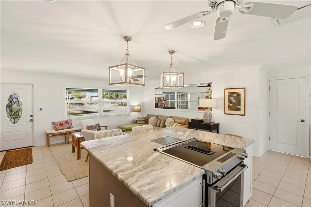 1159 Holiday Lane E Naples FL 34104