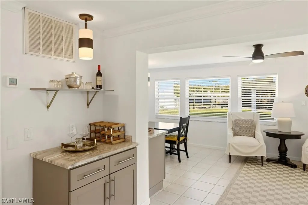 1159 Holiday Lane E Naples FL 34104