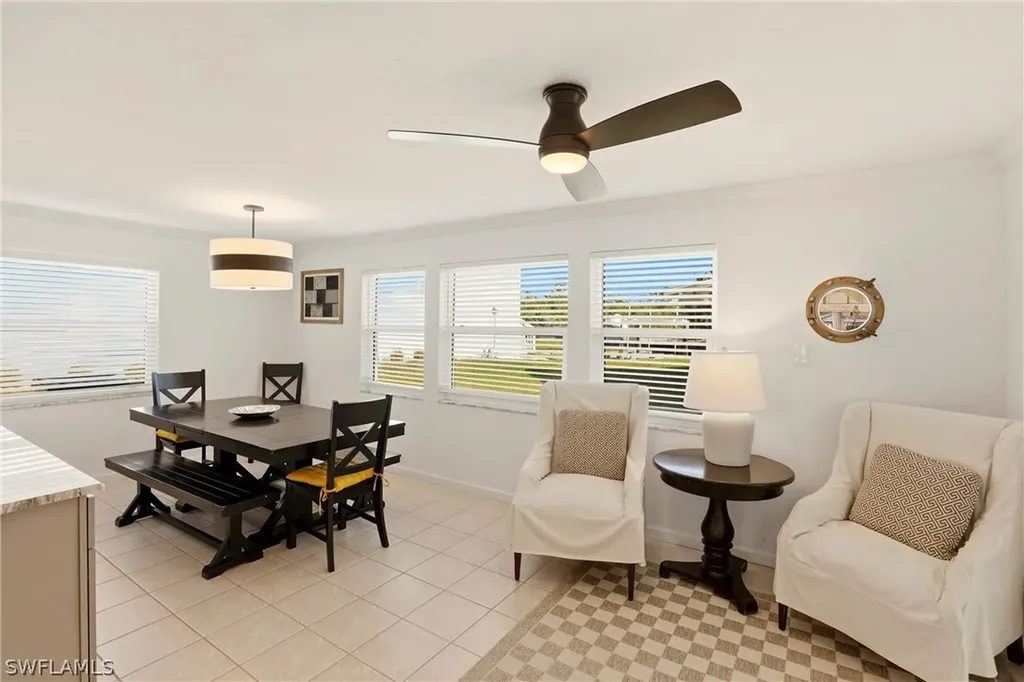 1159 Holiday Lane E Naples FL 34104