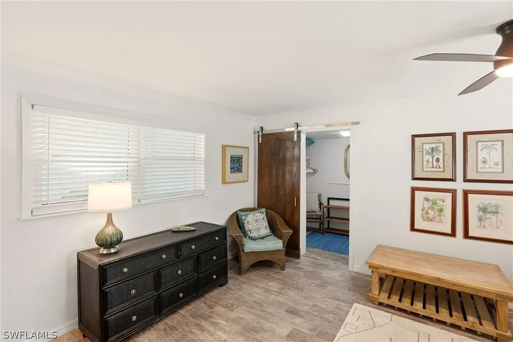 1159 Holiday Lane E Naples FL 34104