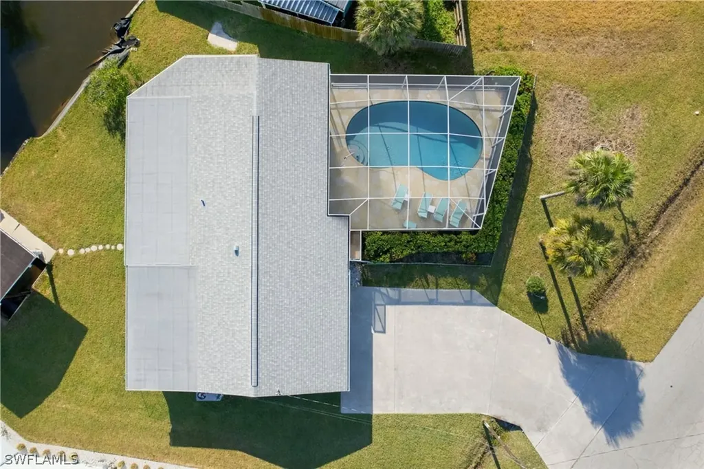 1159 Holiday Lane E Naples FL 34104