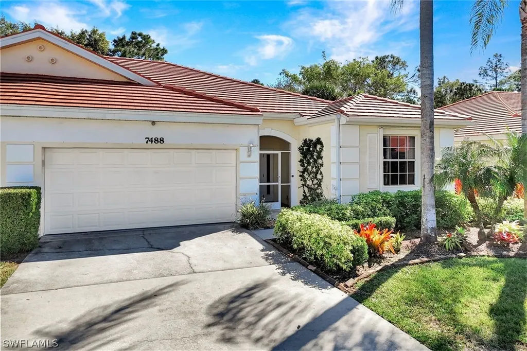 7488 Berkshire Pines Drive Naples FL 34104