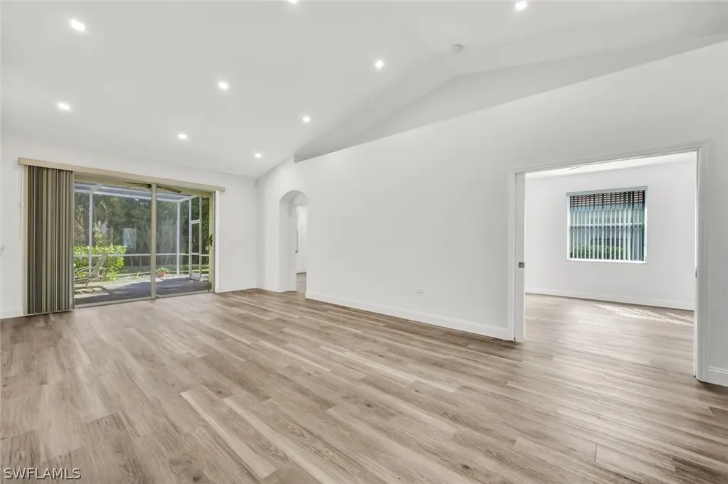 7488 Berkshire Pines Drive Naples FL 34104