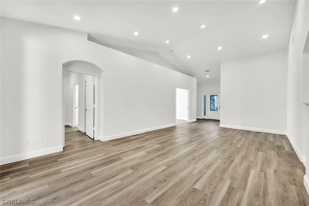 7488 Berkshire Pines Drive Naples FL 34104