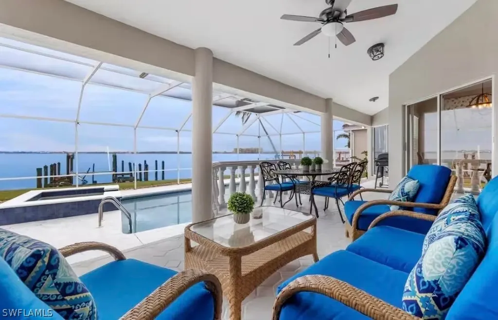 5701 Riverside Drive Cape Coral FL 33904