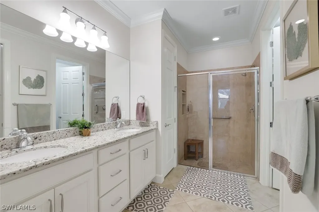 7121 Live Oak Drive Naples FL 34114