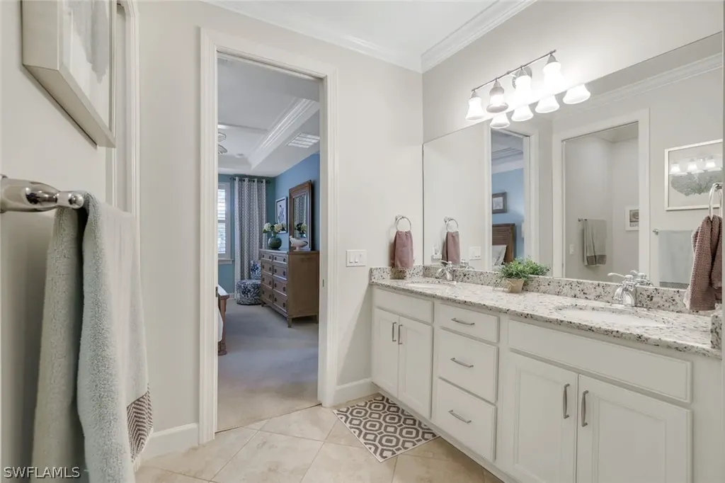 7121 Live Oak Drive Naples FL 34114