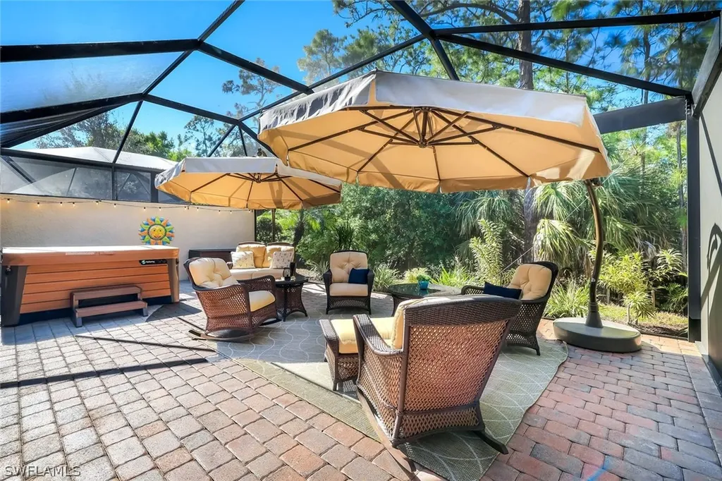 7121 Live Oak Drive Naples FL 34114