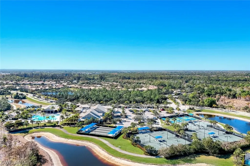 7121 Live Oak Drive Naples FL 34114