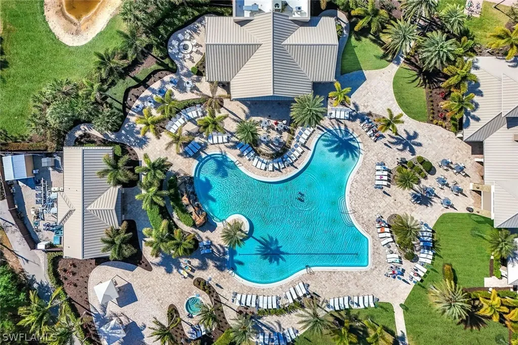 7121 Live Oak Drive Naples FL 34114