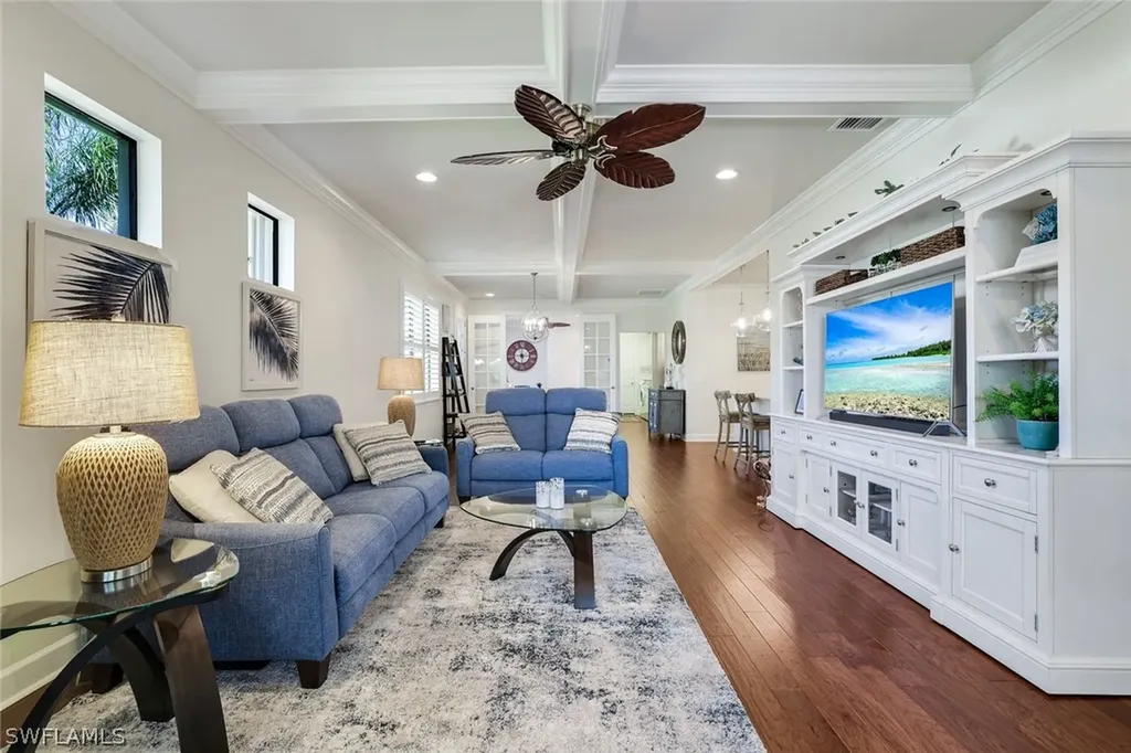 7121 Live Oak Drive Naples FL 34114