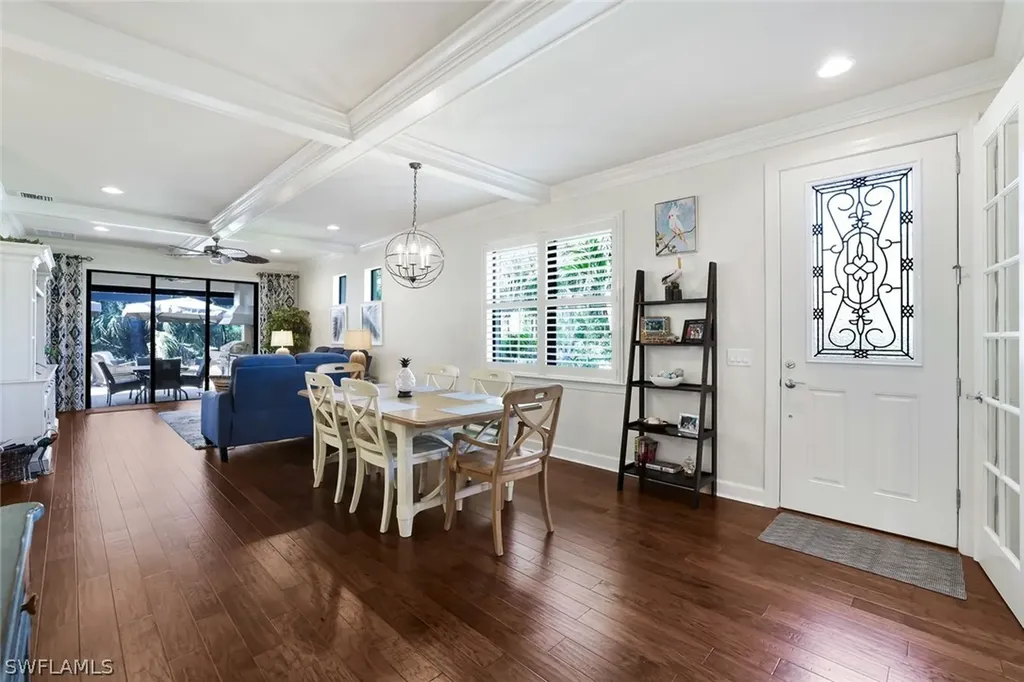 7121 Live Oak Drive Naples FL 34114