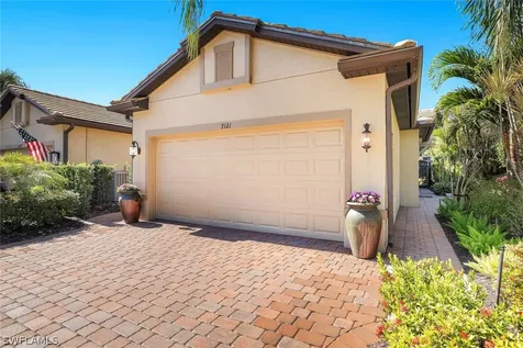 7121 Live Oak Drive Naples FL 34114