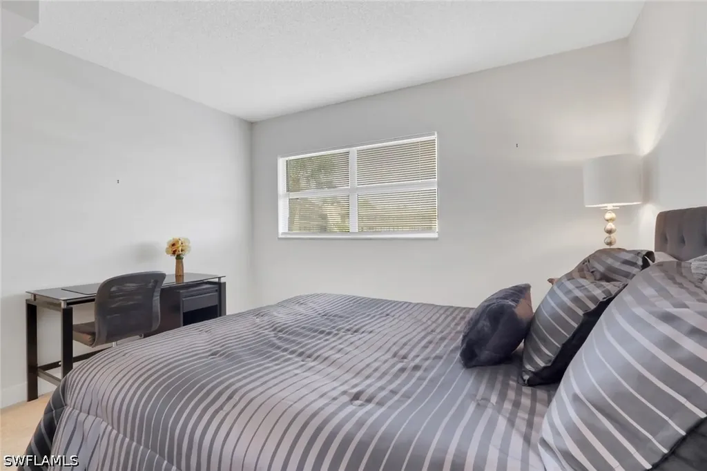 5499 Rattlesnake Hamm Road Naples FL 34113