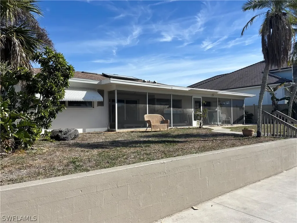 452 Seabee Avenue Naples FL 34108