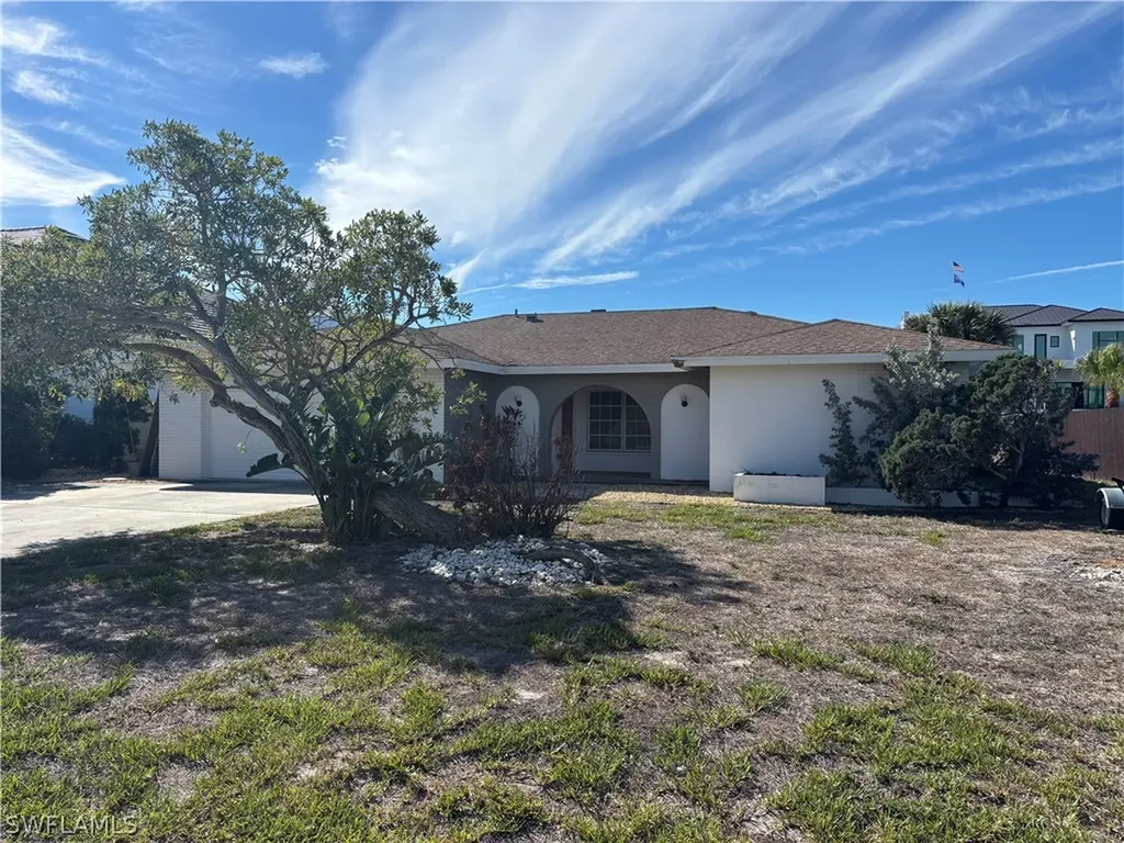 452 Seabee Avenue Naples FL 34108