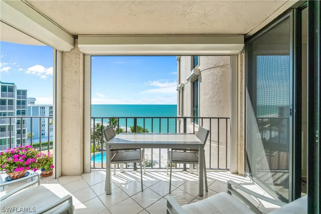 3115 Gulf Shore Boulevard N Naples FL 34103
