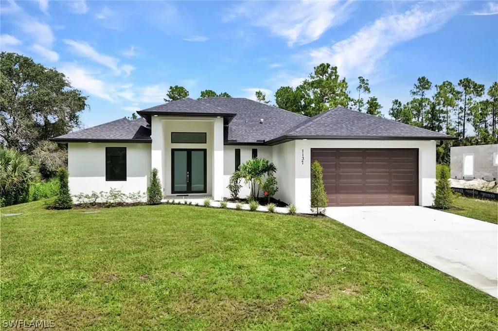 1137 Rahway Street E Lehigh Acres FL 33974