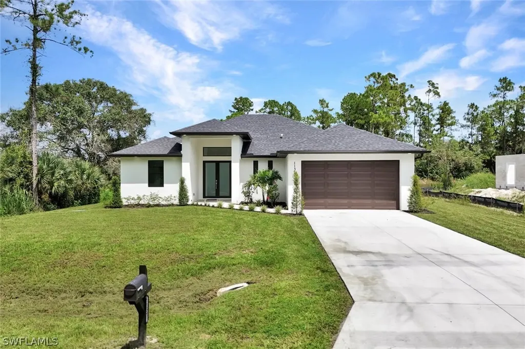 1137 Rahway Street E Lehigh Acres FL 33974