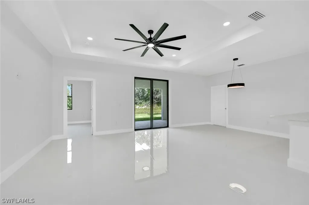 1137 Rahway Street E Lehigh Acres FL 33974