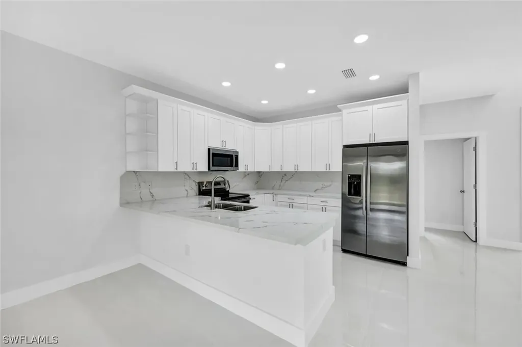 1137 Rahway Street E Lehigh Acres FL 33974