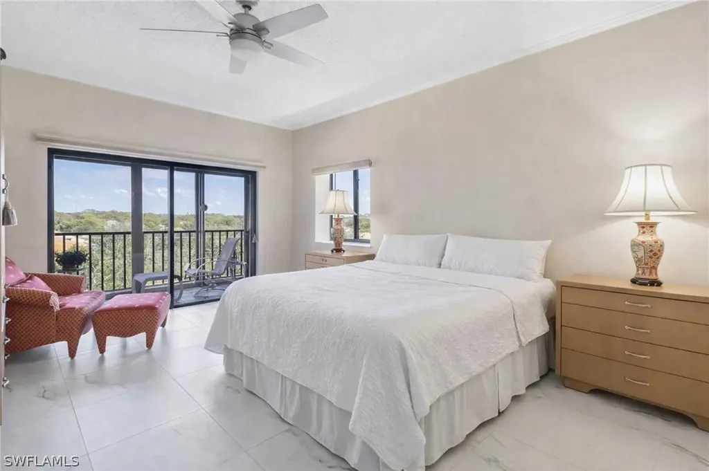 900 Arbor Lake Drive Naples FL 34110