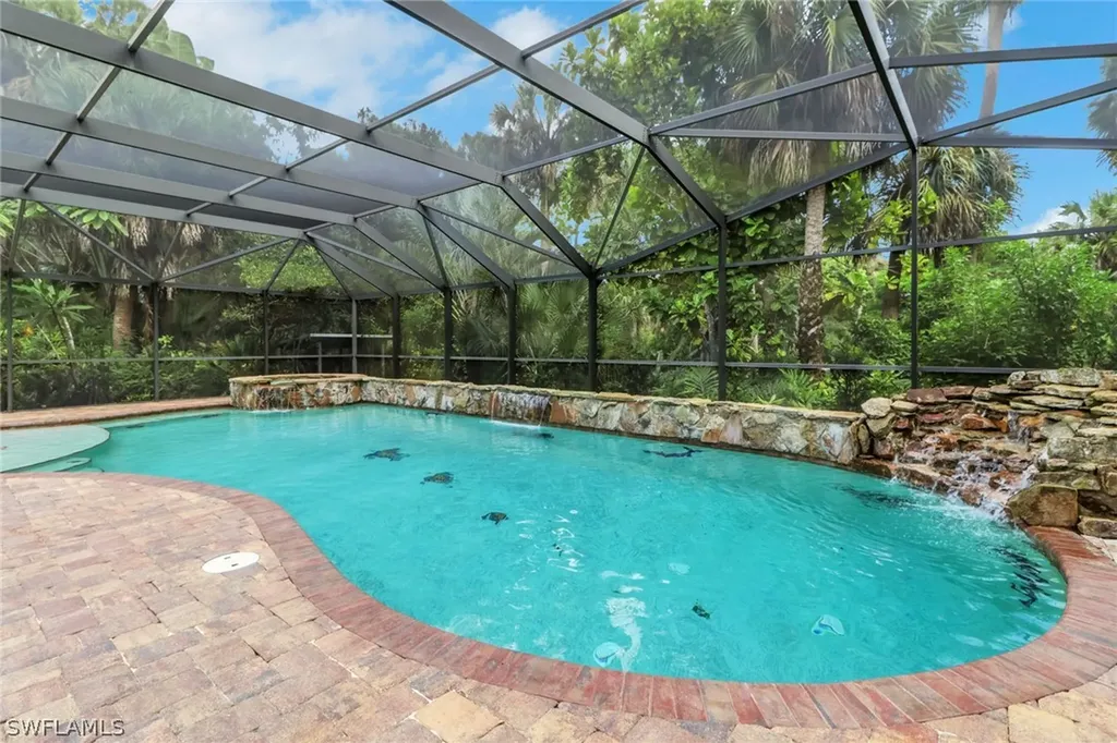 730 5th Street NW Naples FL 34120
