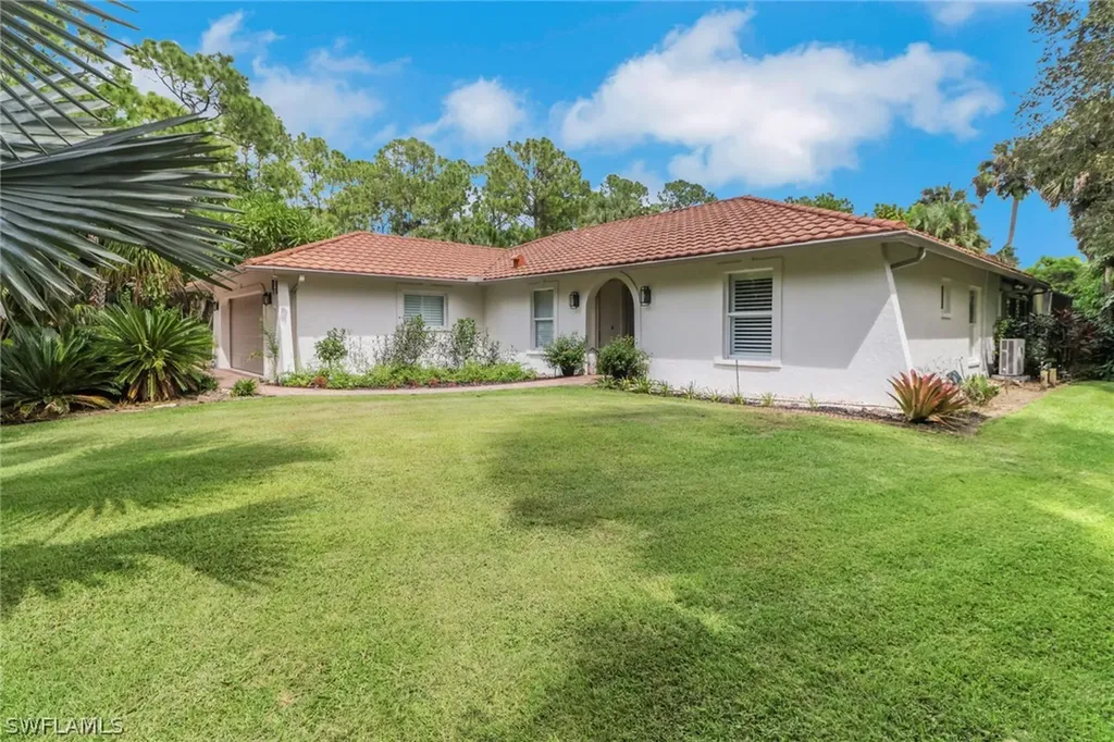 730 5th Street NW Naples FL 34120