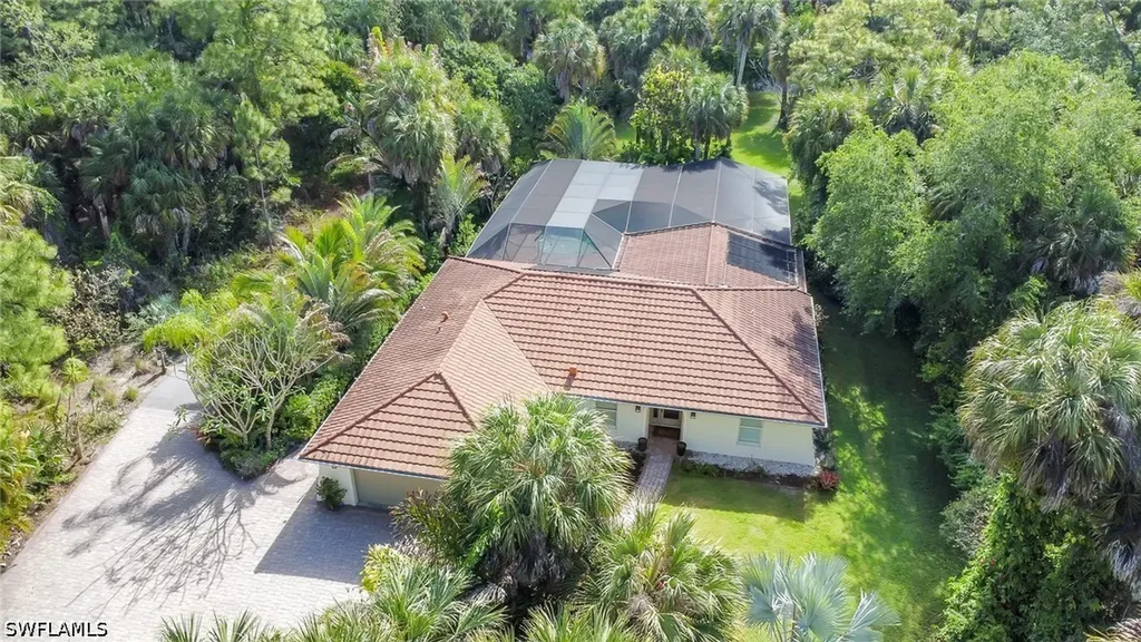 730 5th Street NW Naples FL 34120